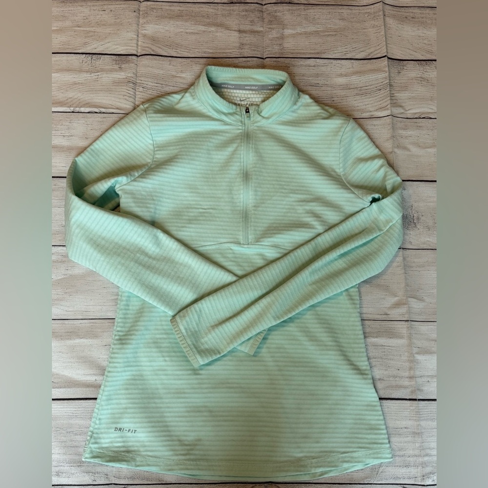 Women's Nike Golf 1/4 Zip - Picture 2 of 6